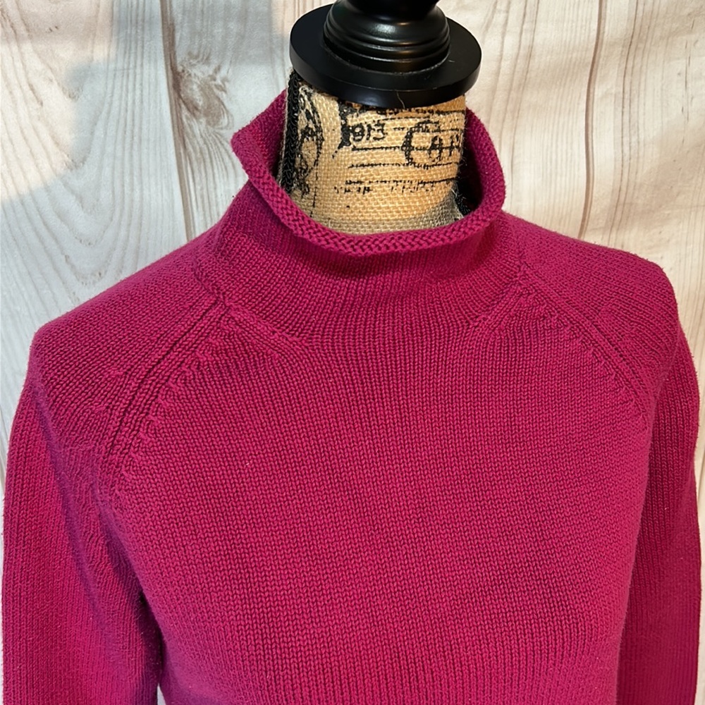 Fuchsia Sweater - Picture 6 of 7